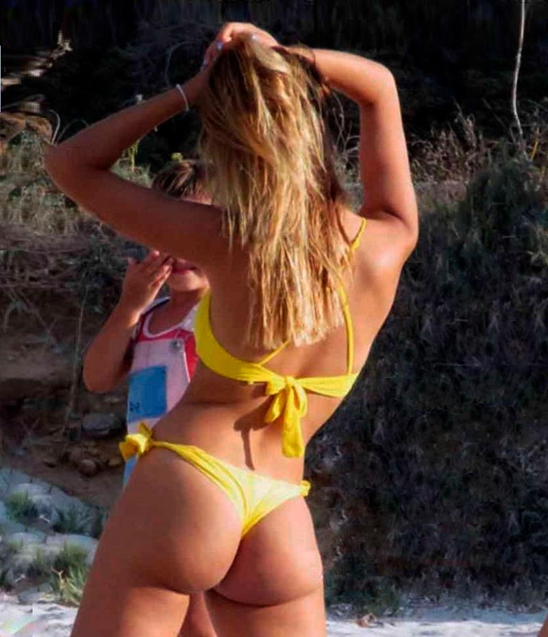 Aitana Ocana bikini pillada paparazzi playa desnuda sexy nude8